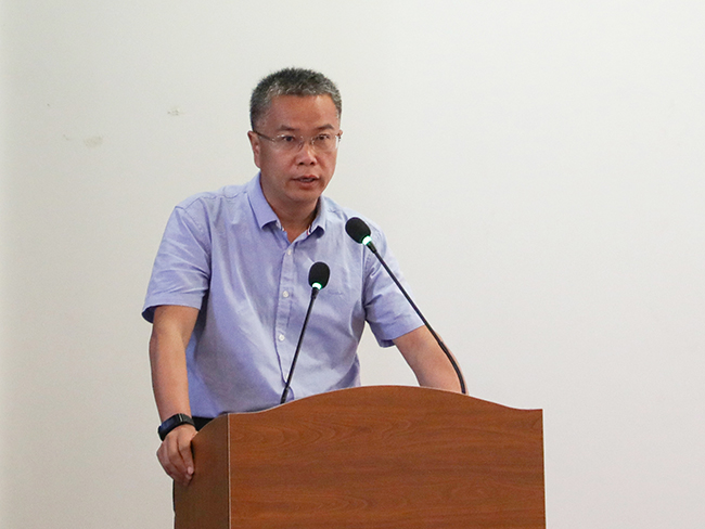 郭青林JQPH1818.jpg