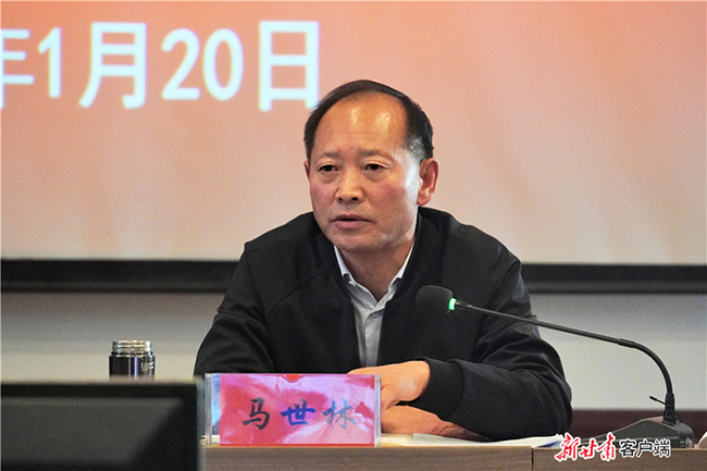 敦煌研究院党委书记马世林说,要化鼓励为动力,以实际行动和更好成绩回报各方关切。.jpg